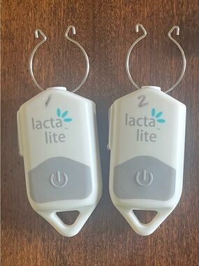 Lacta Lite Hands Free Breast Pump Light Wearable Clip-On, Rechargeable Lights
